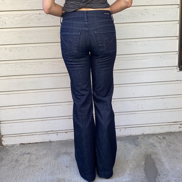 Citizens Of Humanity Dark Denim Hutton Medium Rise Wide Leg Jeans - Picture 6 of 15